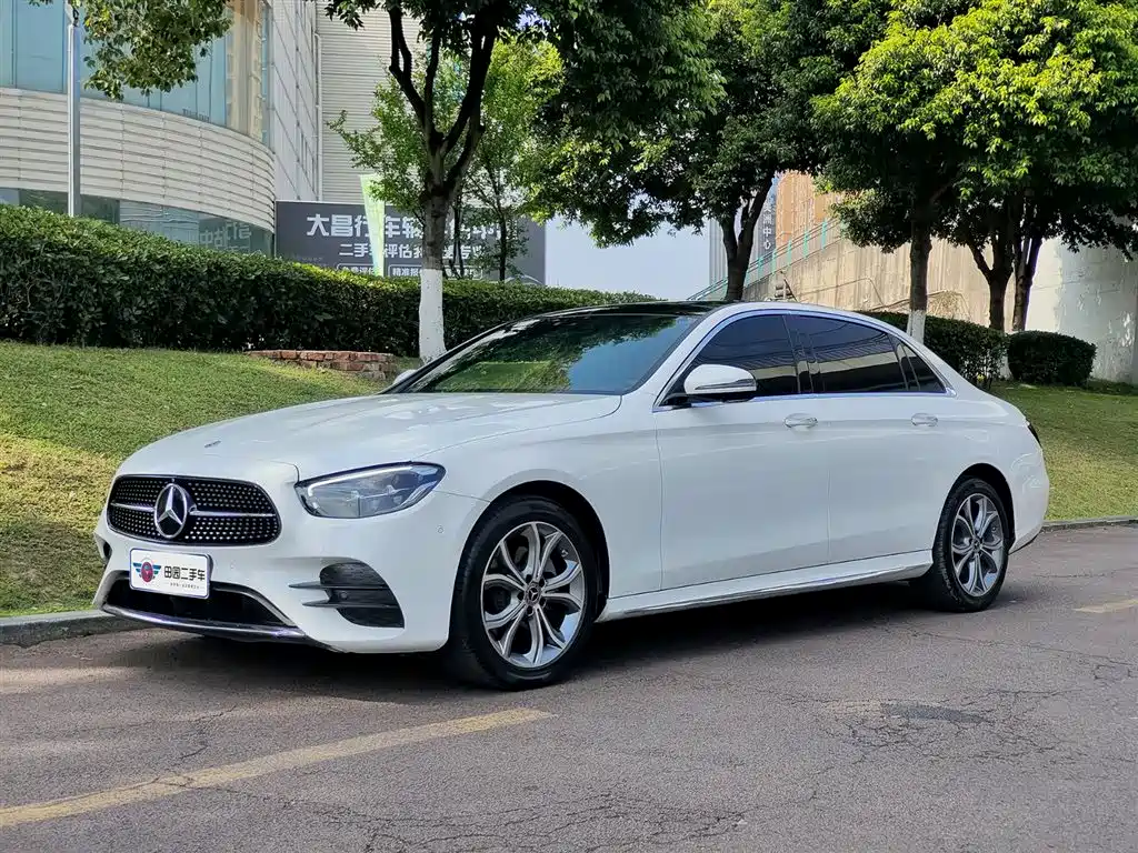 Mercedes-Benz E-Class 2020 — фото 1