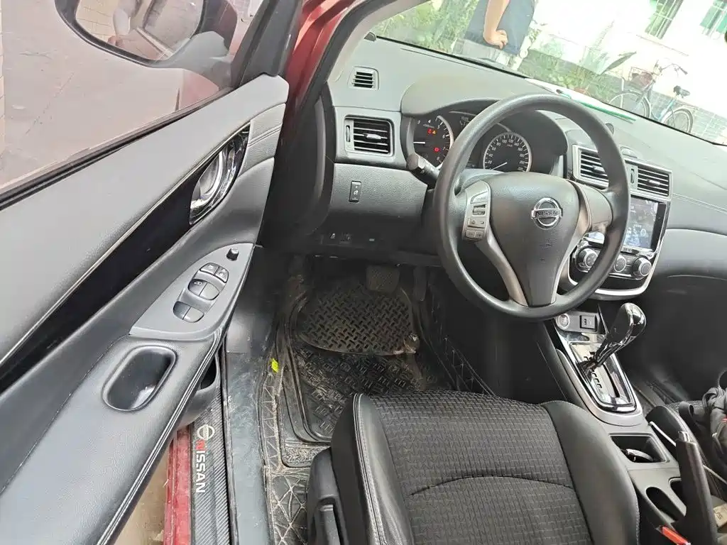 Nissan Tiida 2019 — фото 14