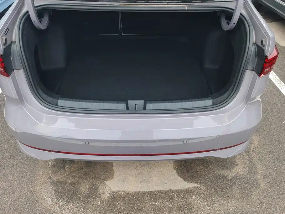 Volkswagen Lavida 2025