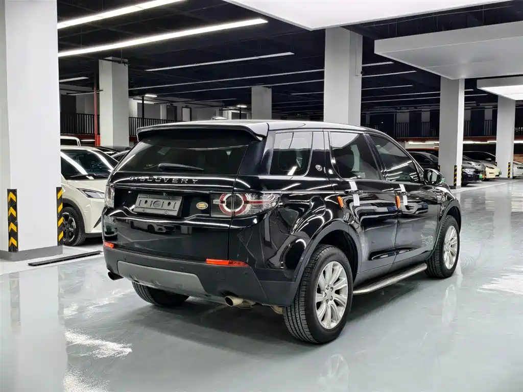 Land Rover Discovery Sport 2016 — фото 12