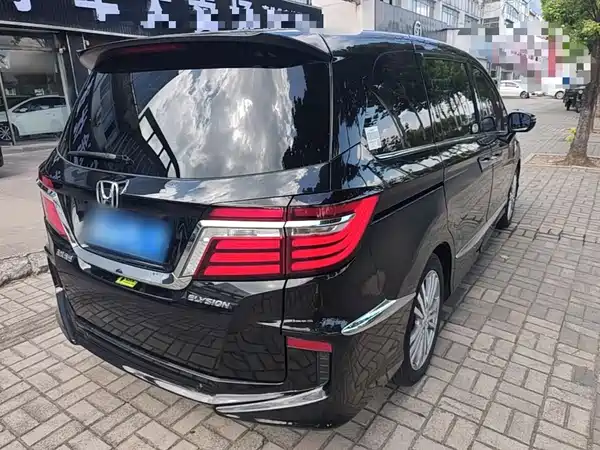 Honda Elysion 2019