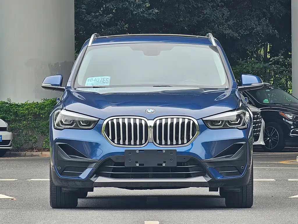 BMW X1 2021 — фото 2