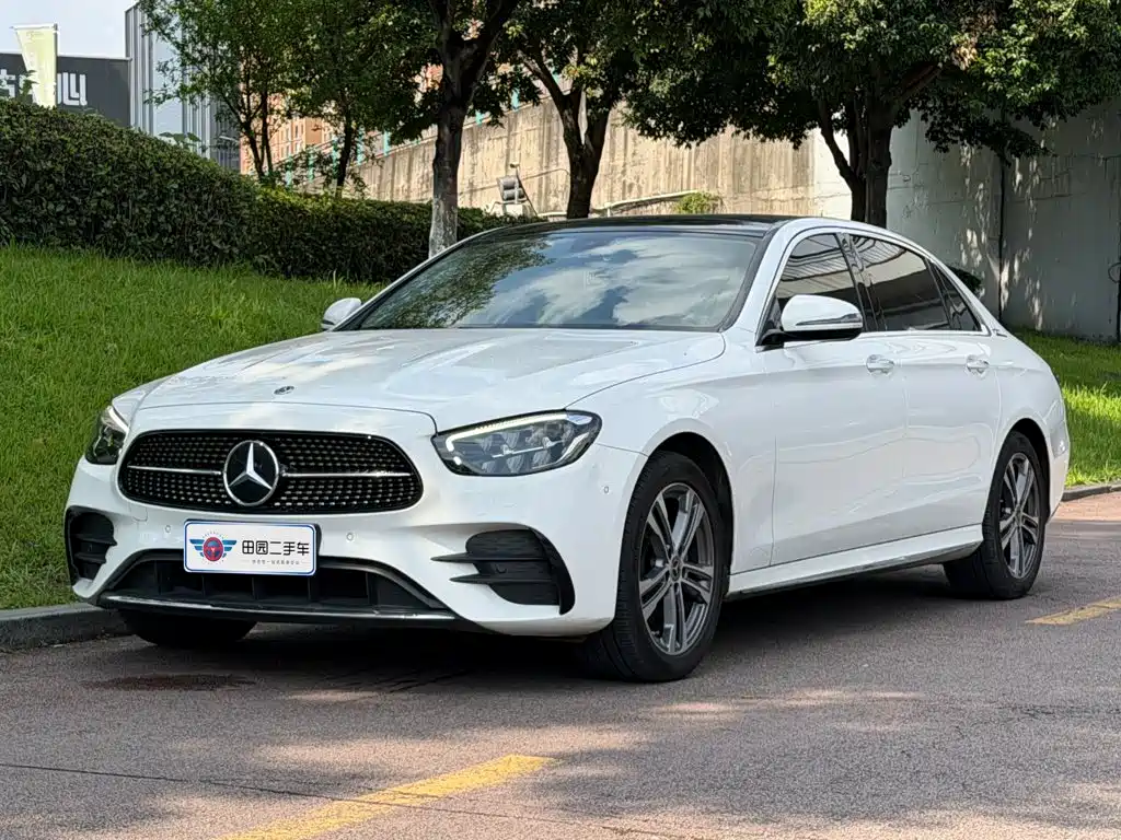Mercedes-Benz E-Class 2021