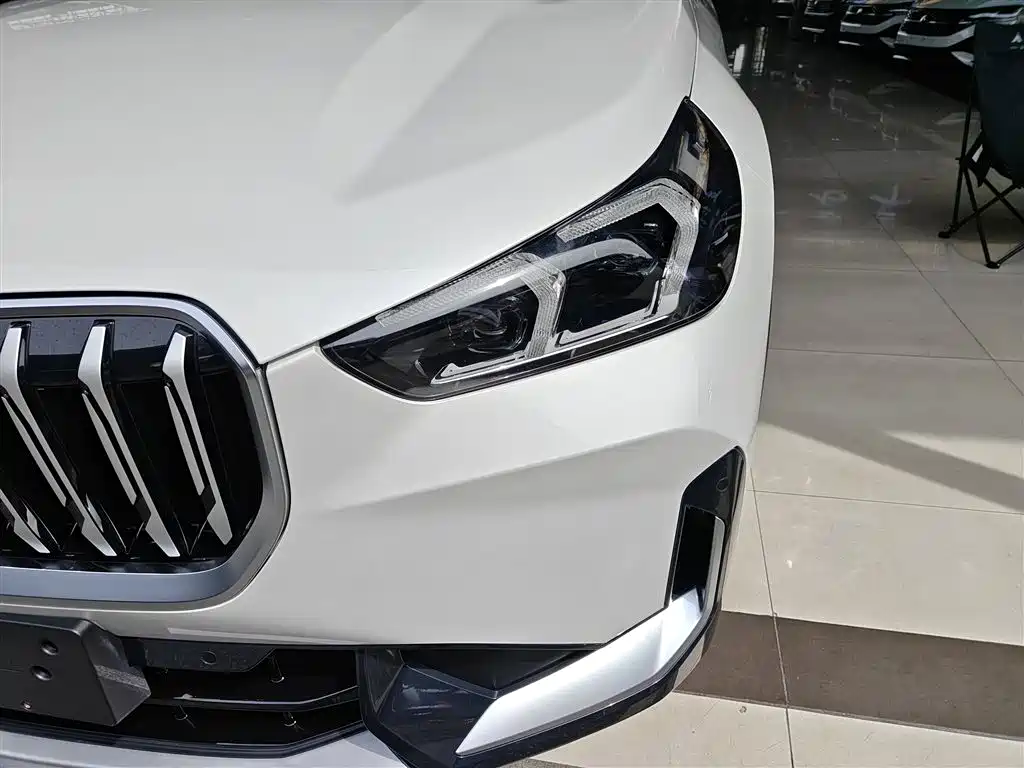 BMW X1 2025 — фото 18