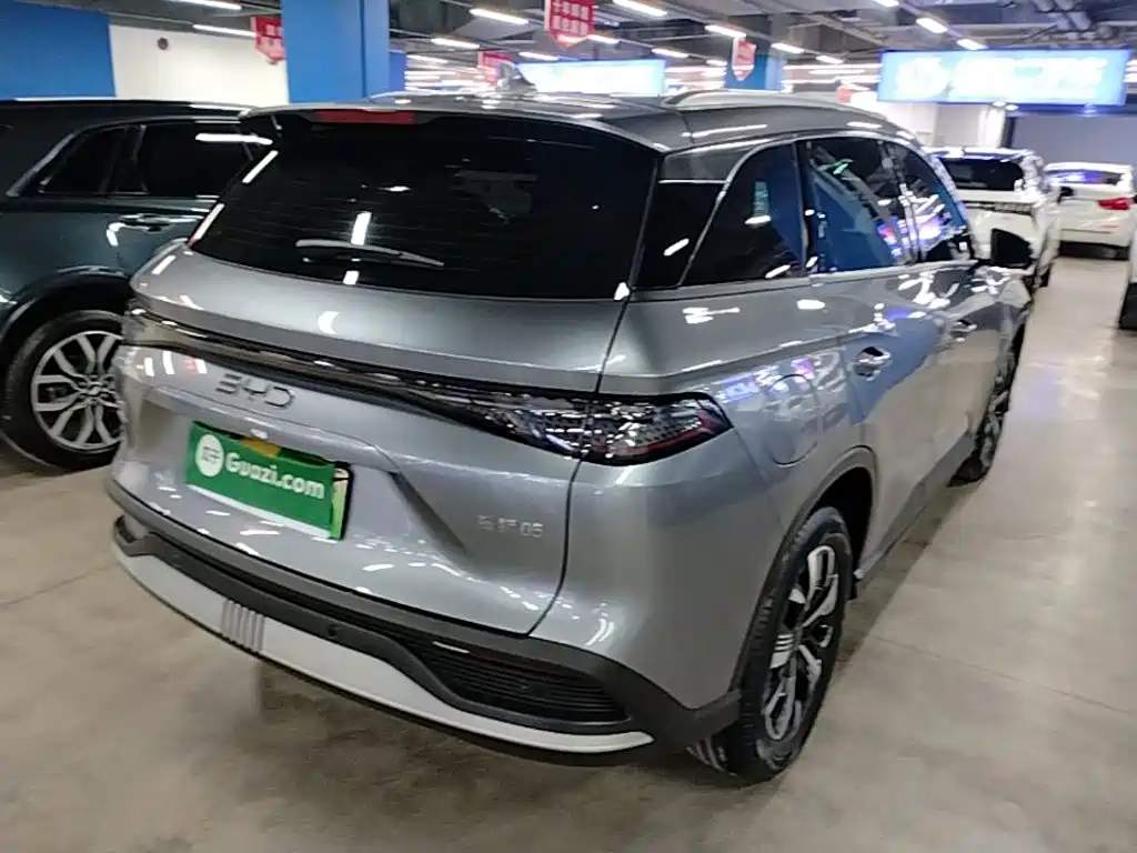 BYD Seal 05 DM-i 2025 — фото 7