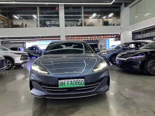BYD Seal 06 2025