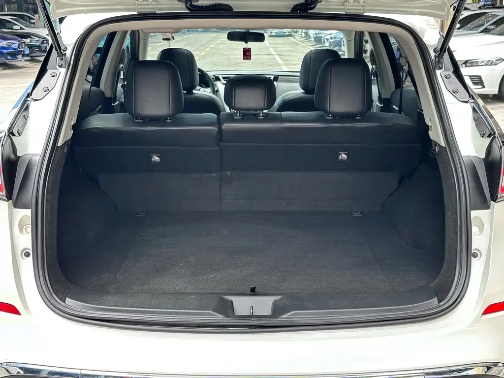 Nissan Murano 2015 — фото 11