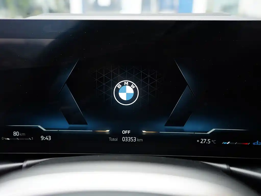 BMW 3 Series 2026 — фото 19