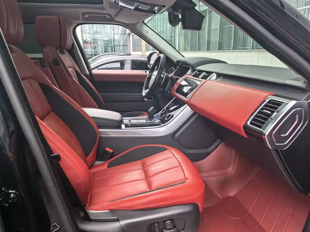 Land Rover Sport 2022 — фото 24