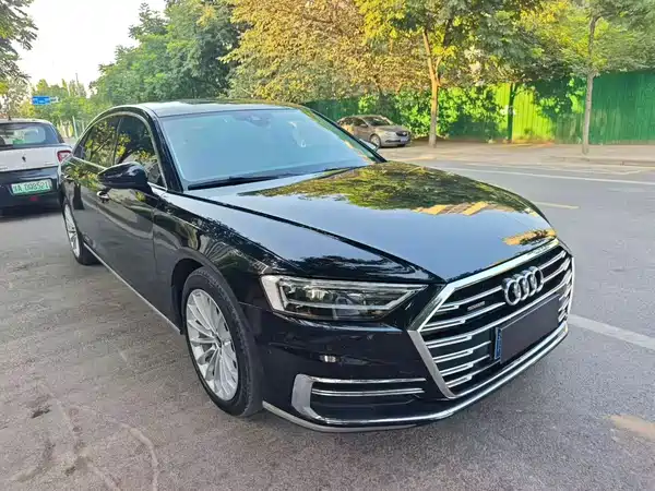 Audi A8 2021