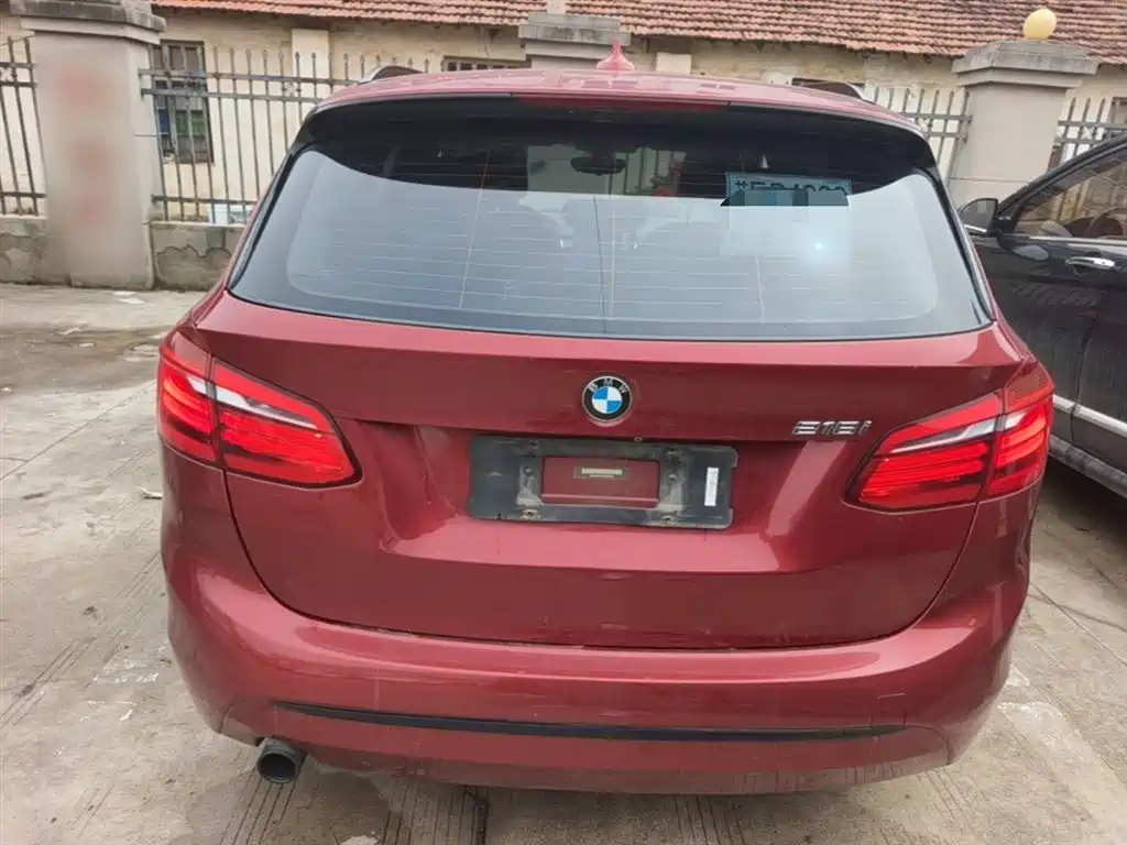 BMW 2 Series Active Tourer 2015 — фото 6