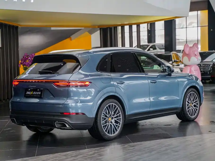 Porsche Cayenne 2018 — фото 20