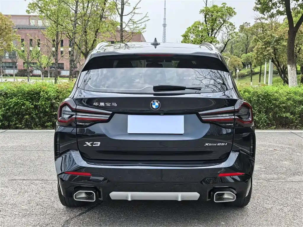 BMW X3 2022 — фото 6