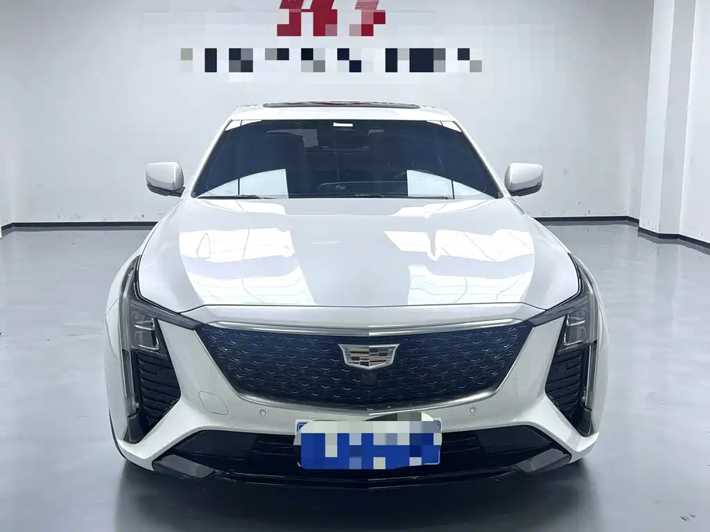 Cadillac CT5 2023 — фото 2