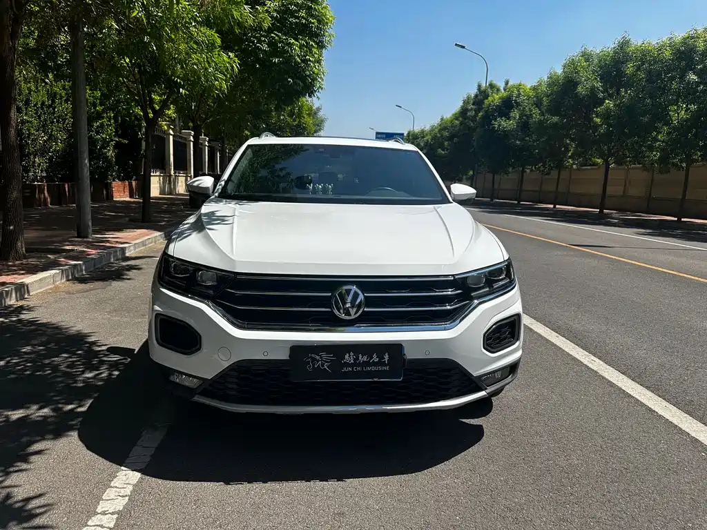Volkswagen T-Roc 2020 — фото 2