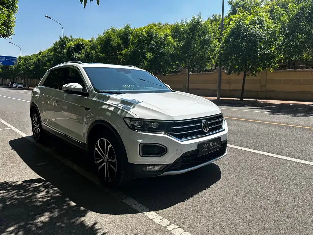 Volkswagen T-Roc 2020 — фото 3