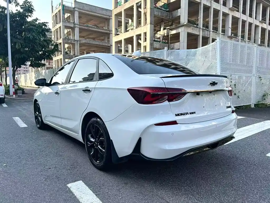 Chevrolet Cruze 2020 — фото 17