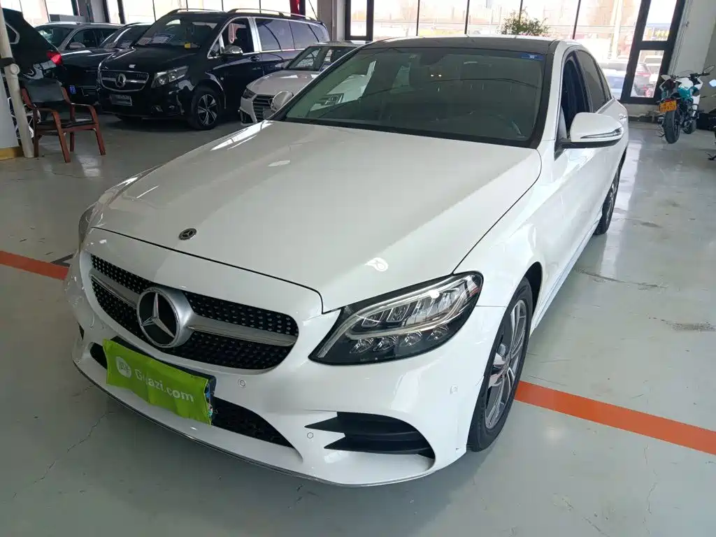 Mercedes-Benz C-Class 2020