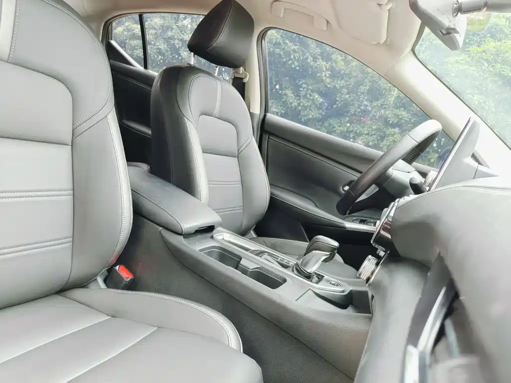 Nissan Sylphy 2020 — фото 22