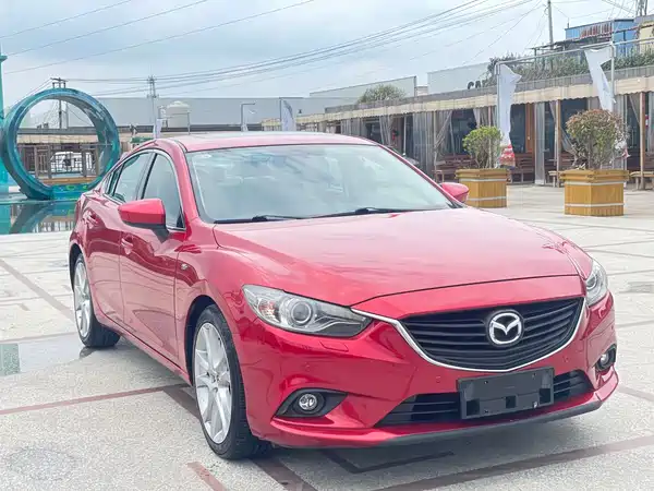 Mazda Atenza 2015