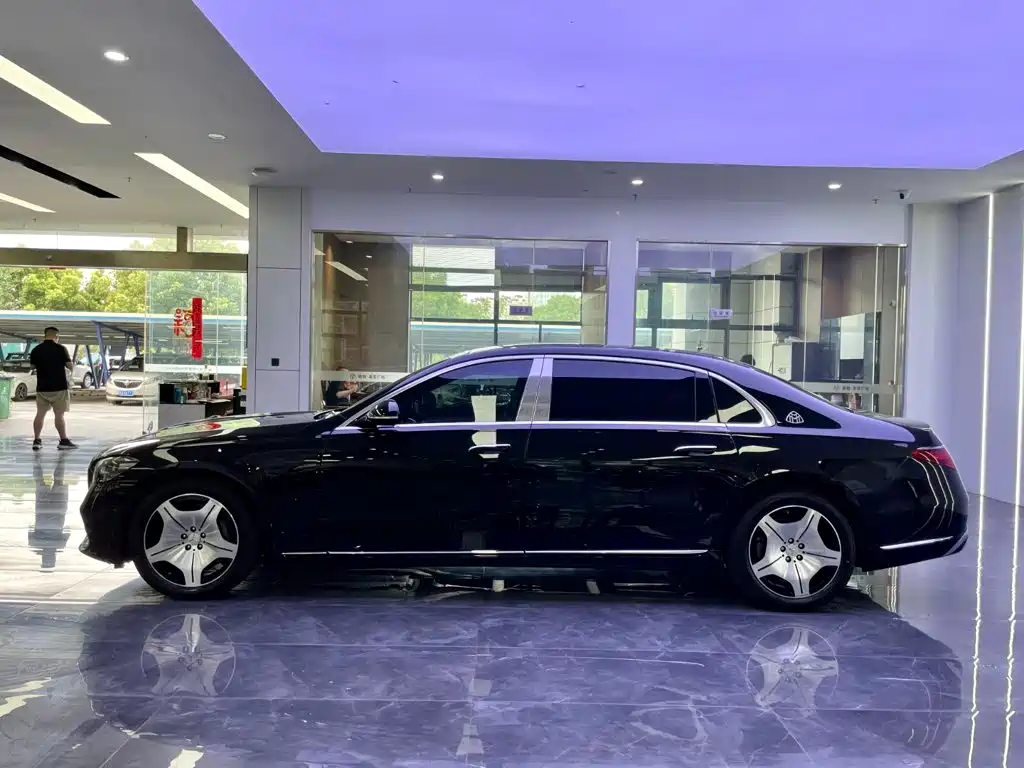 Mercedes-Benz Maybach S-Class 2022