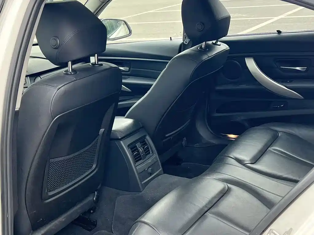 BMW 3 Series 2016