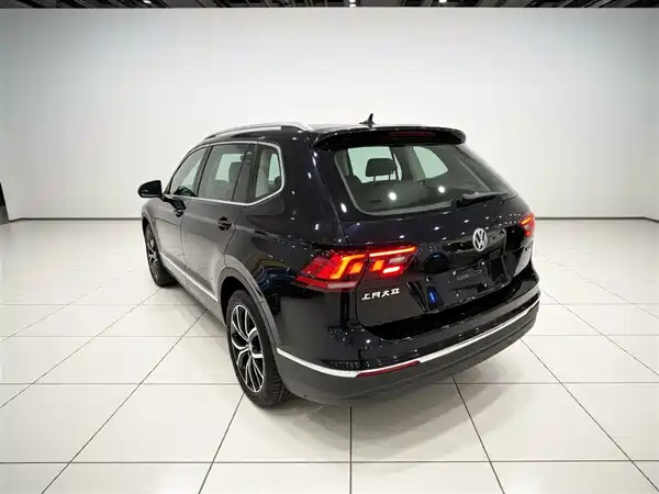 Volkswagen Tiguan L 2020