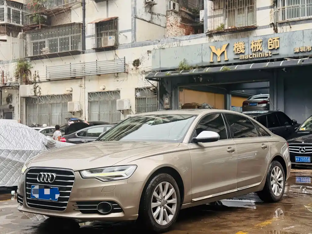 Audi A6L 2015 — фото 1