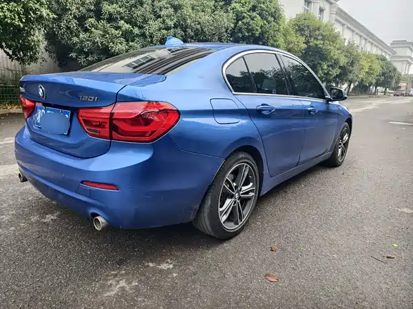 BMW 1 Series 2020