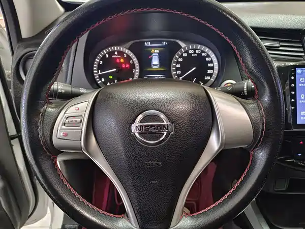 Nissan Terra 2018