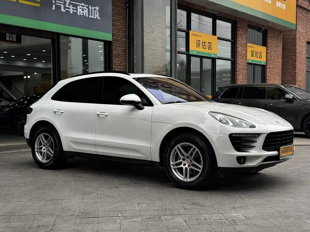 Porsche Macan 2016 — фото 3