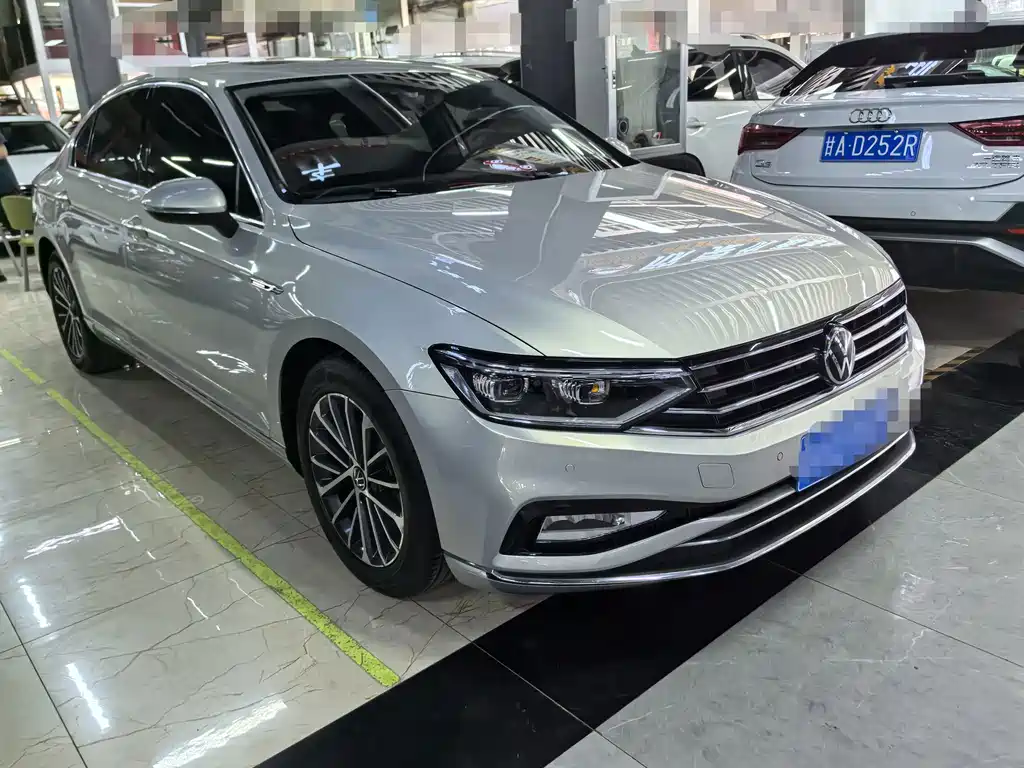 Volkswagen Magotan 2021