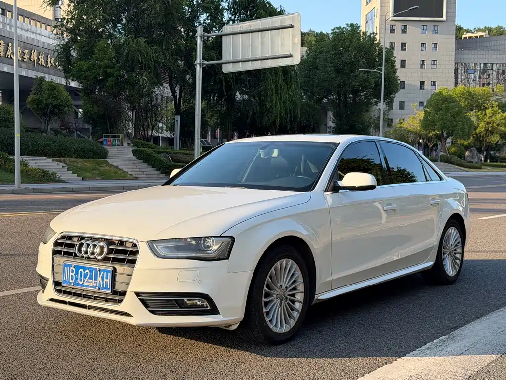 Audi A4L 2014