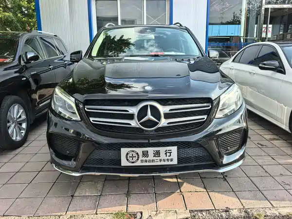 Mercedes-Benz GLE 2015