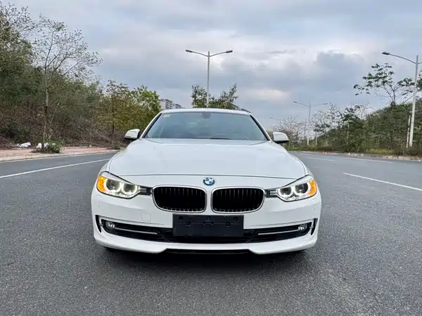BMW 3 Series 2013
