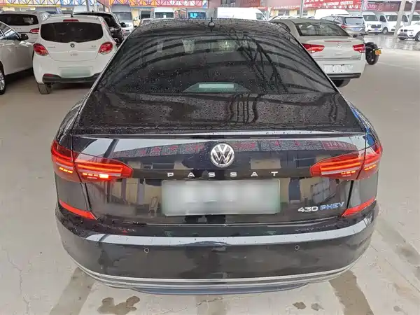 Volkswagen Passat Plug-In Hybrid 2019
