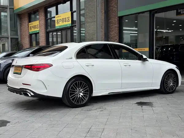 Mercedes-Benz C-Class 2022