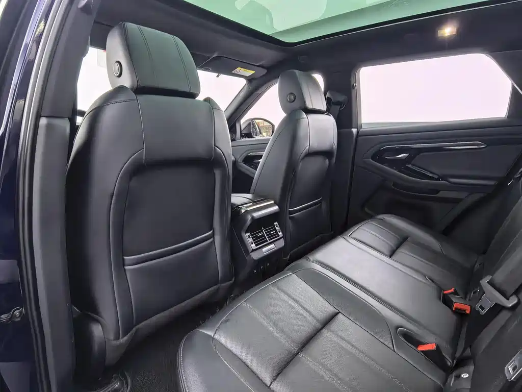 Land Rover Range Rover Evoque 2021 — фото 12