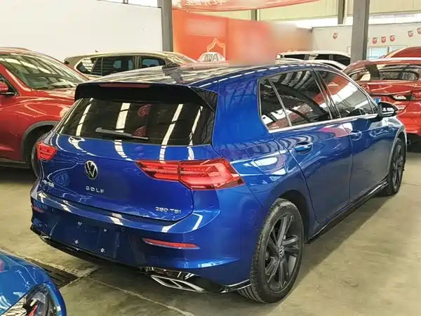 Volkswagen Golf 2021