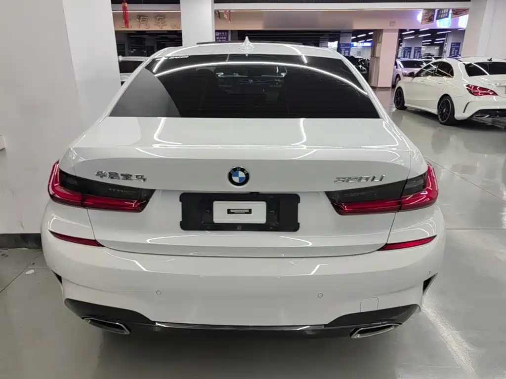 BMW 3 Series 2021