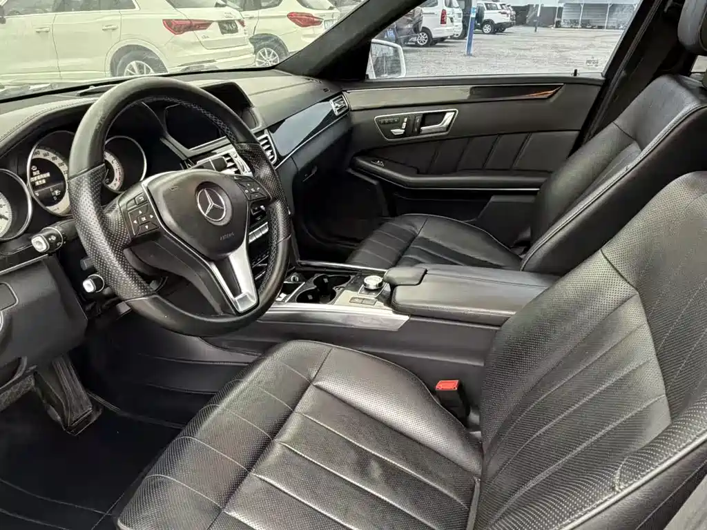 Mercedes-Benz E-Class 2016