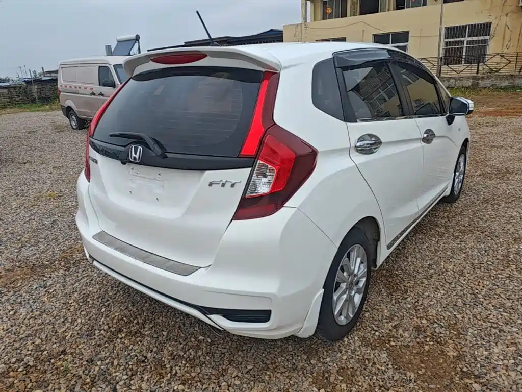 Honda Fit 2019 — фото 7