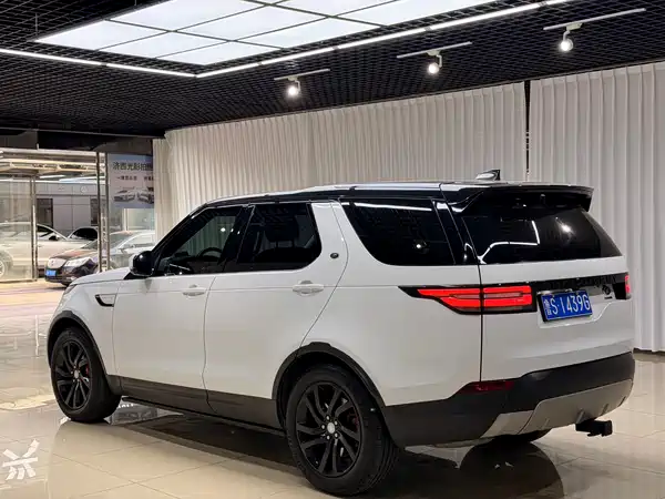 Land Rover Discovery 2018