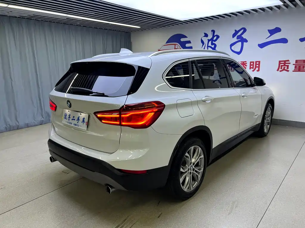 BMW X1 2018 — фото 18