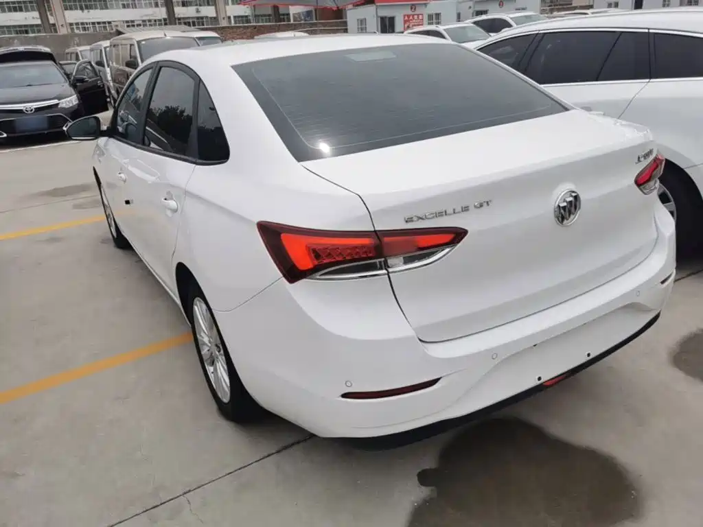 Buick Excelle 2021