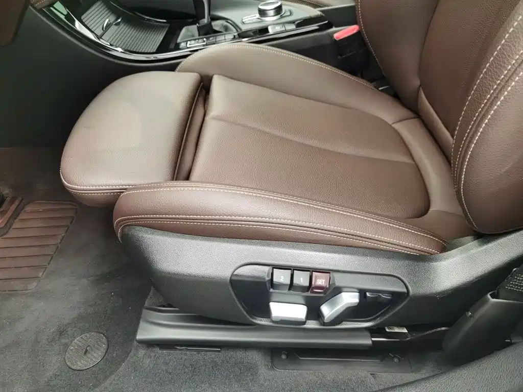 BMW X2 2023 — фото 20