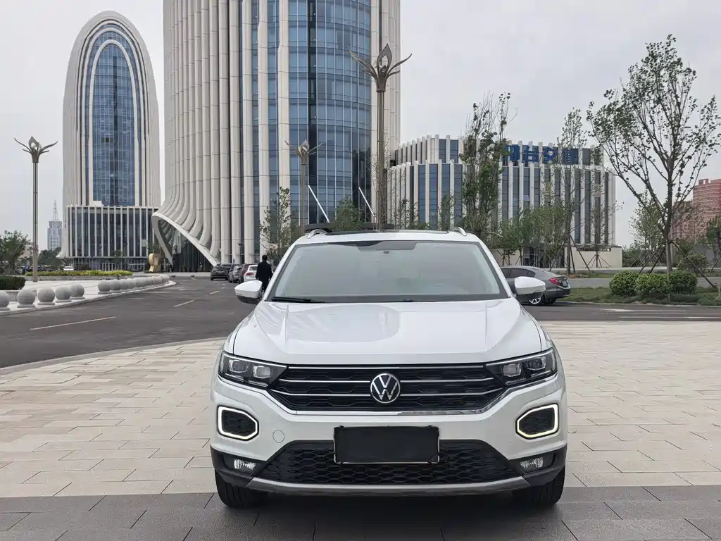Volkswagen T-Roc 2022 — фото 2