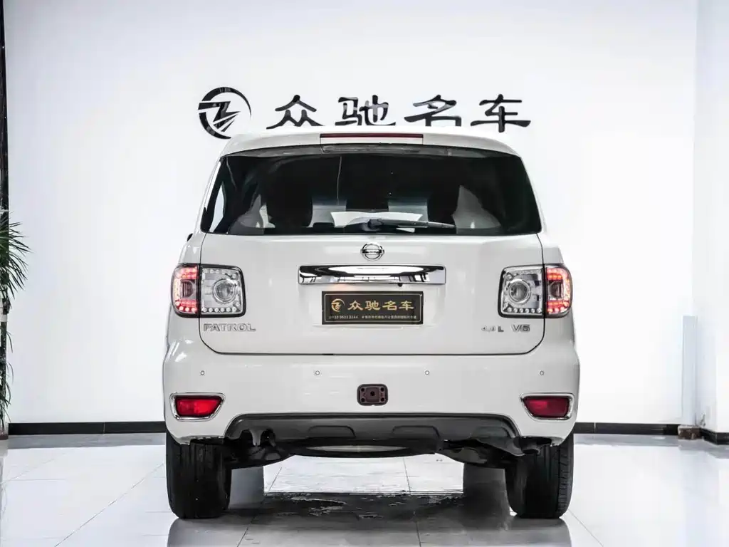 Nissan Patrol 2017 — фото 11