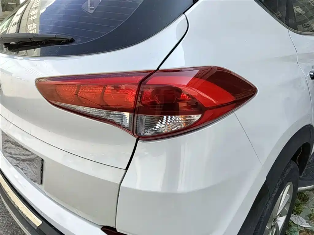 Hyundai Tucson 2016 — фото 8