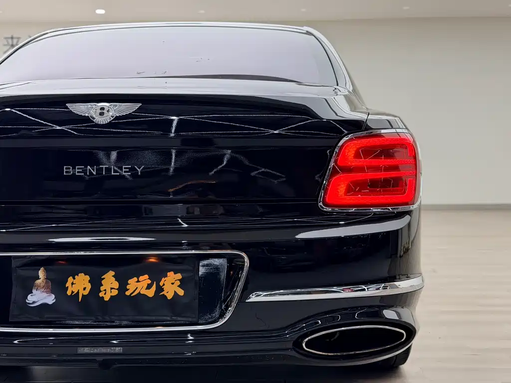 Bentley Flying Spur 2007 — фото 10